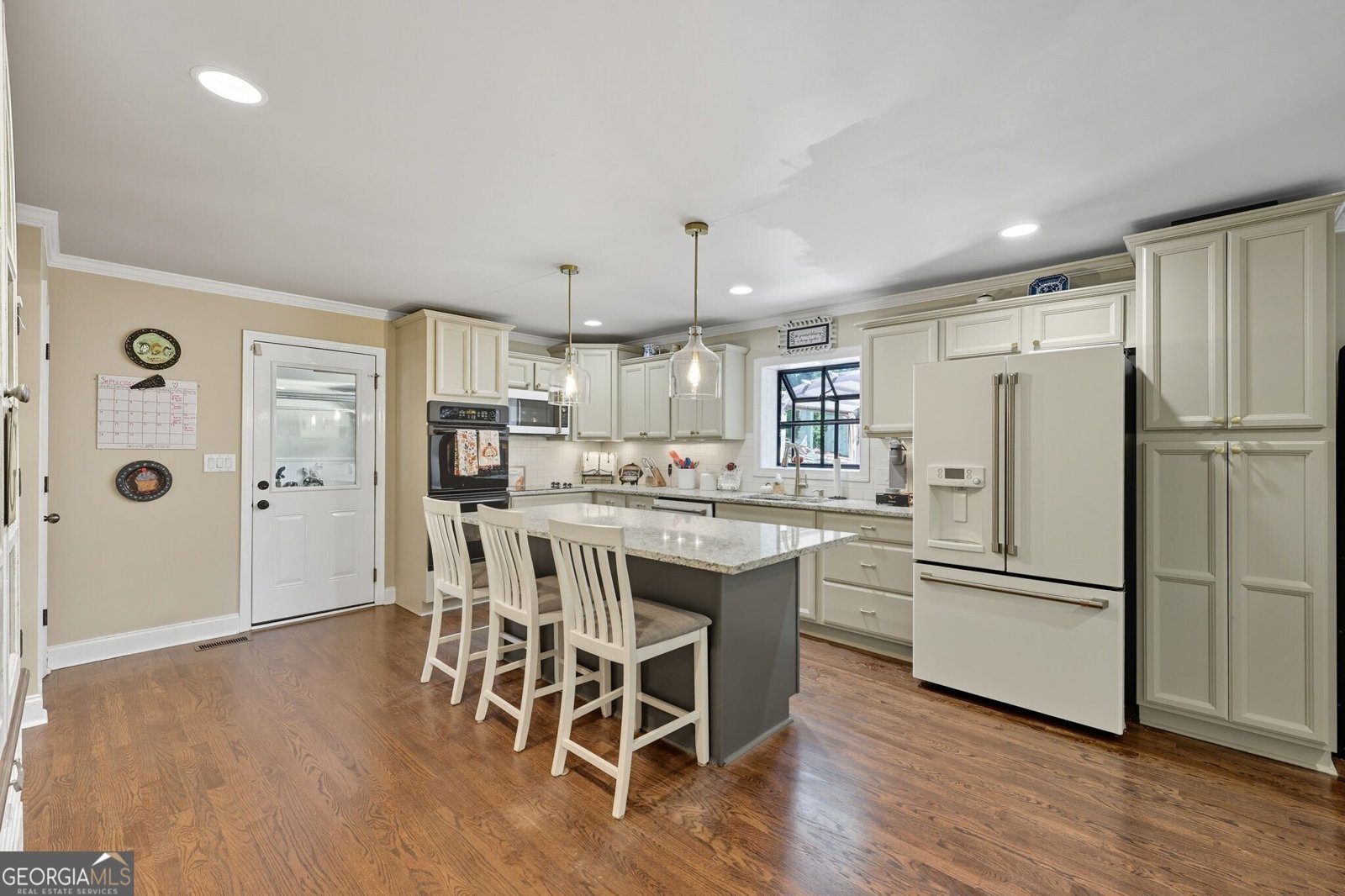 3810 Hardy Place Gainesville - 27