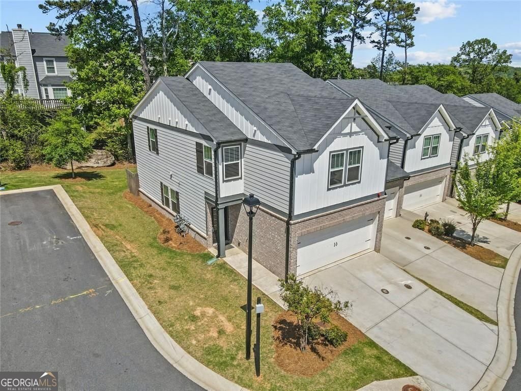 1385 Vayda Court Marietta - 2