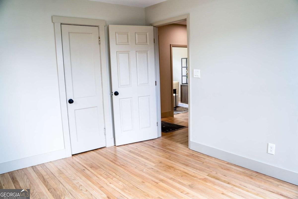 1395 Winburn Drive East Point - 43