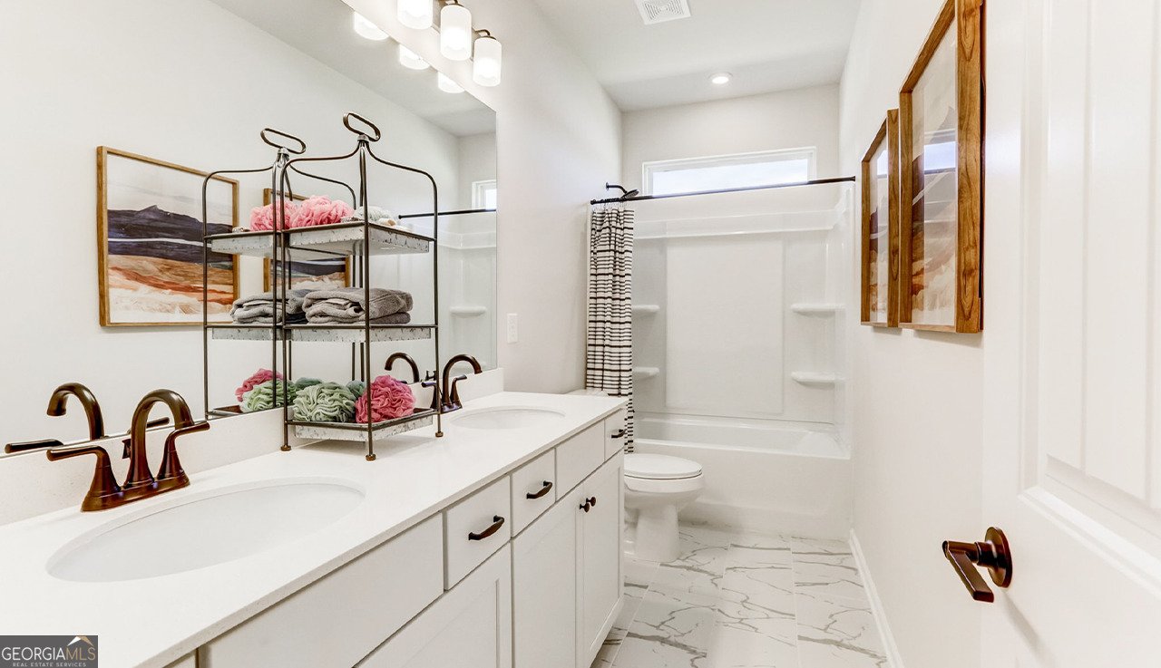 252 Shantz Way Byron - 17