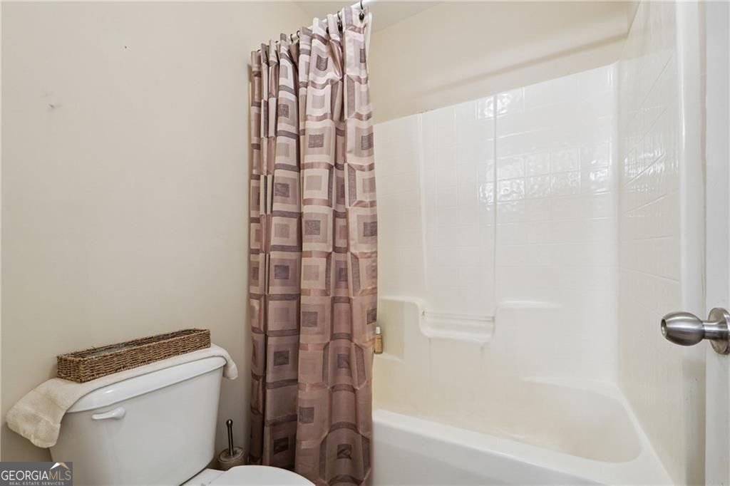 1935 Hickory Station Circle Snellville - 17