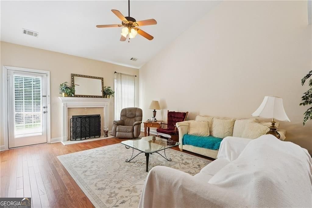 1935 Hickory Station Circle Snellville - 6