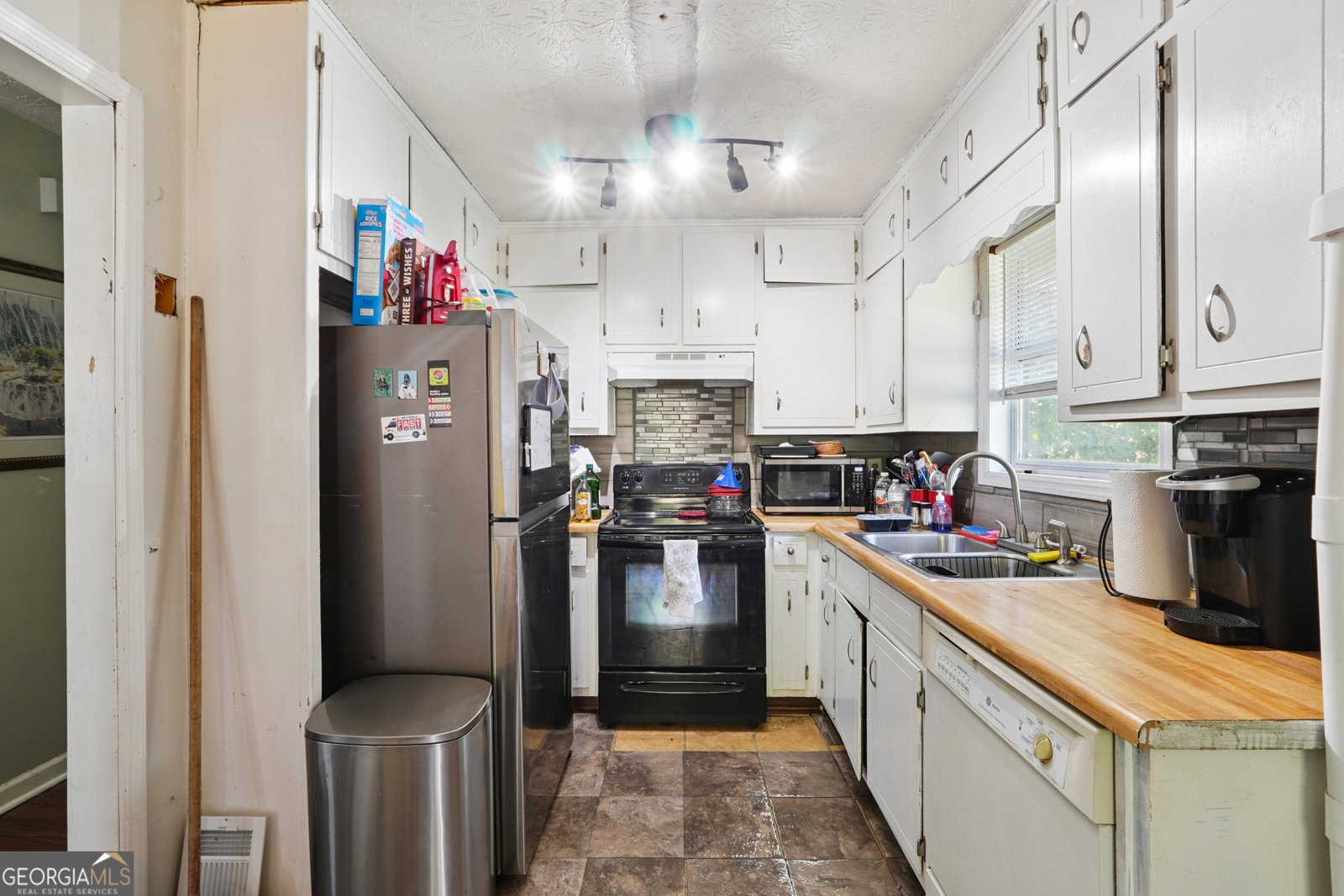 2232 Hightrail Court Dekalb - 9