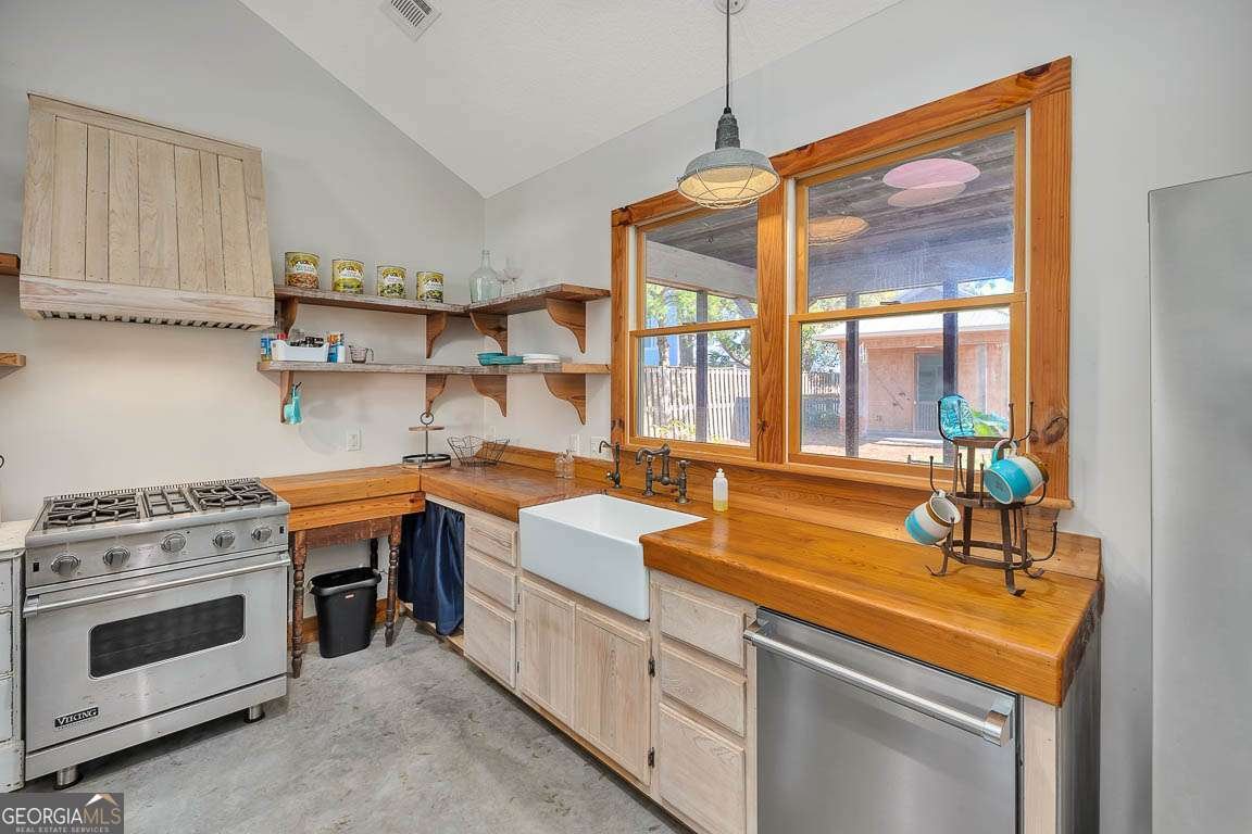 1106 George Lotson Avenue St. Simons - 14