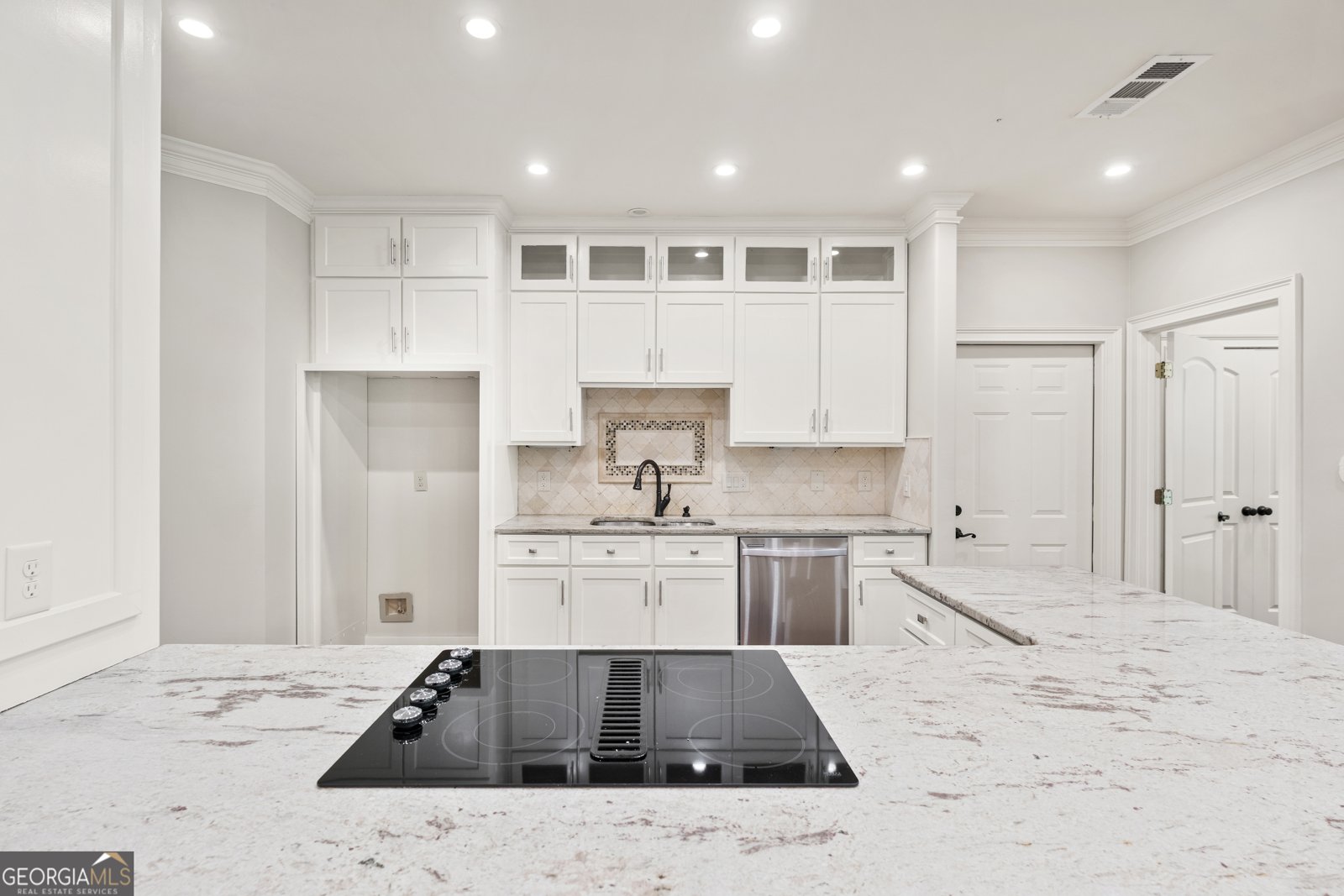 5816 Chamblee Dunwoody Road Atlanta - 4