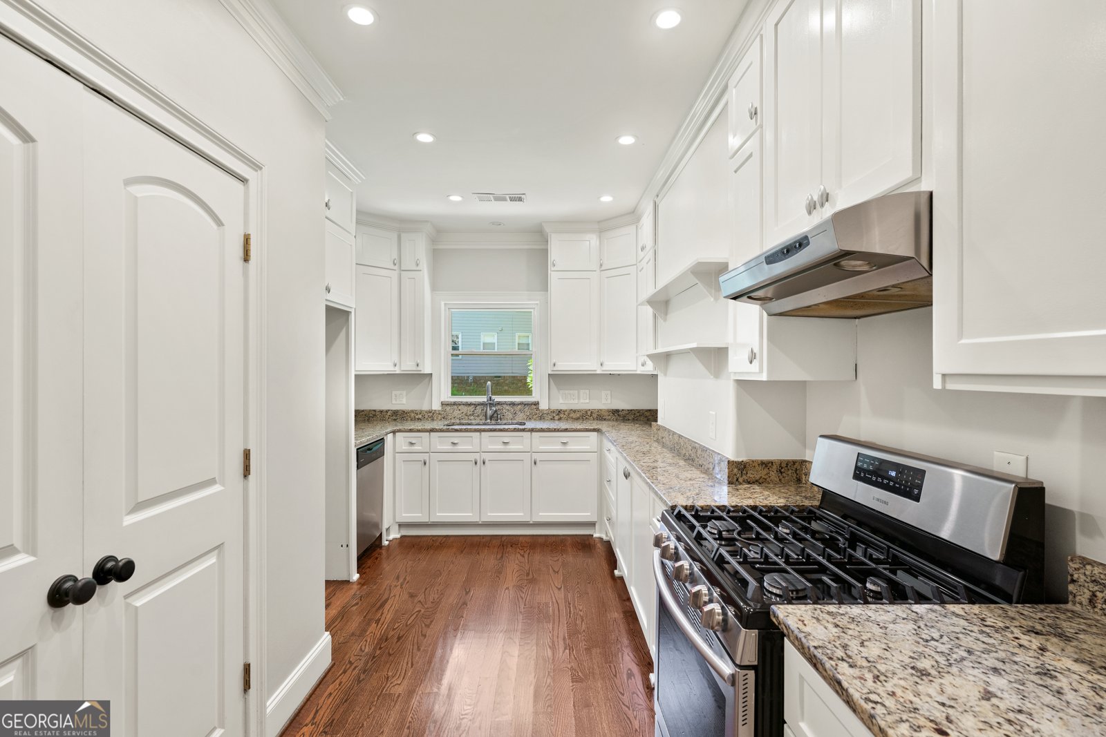 5816 Chamblee Dunwoody Road Atlanta - 7