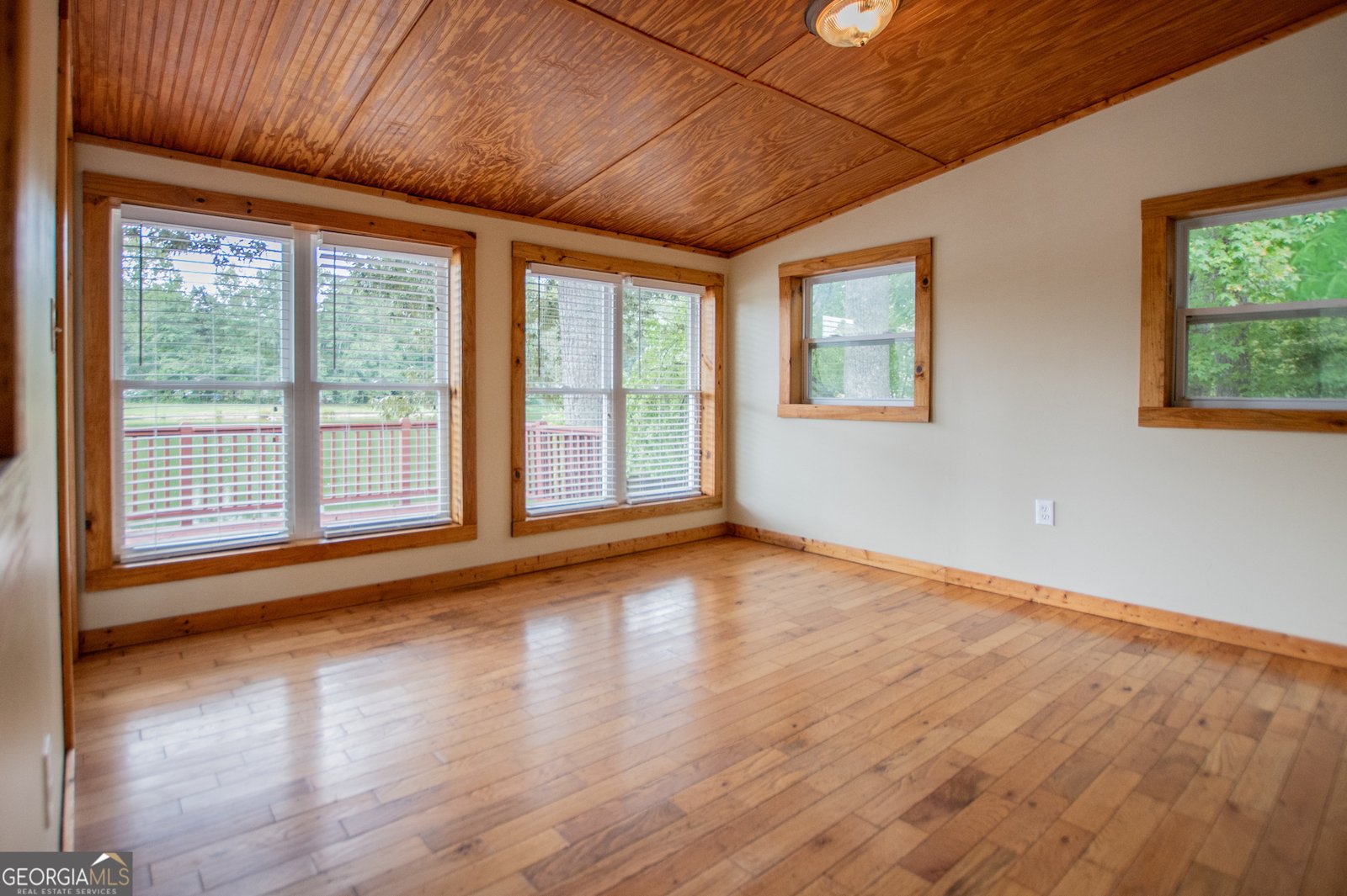 90 Washington Street Bowdon - 13