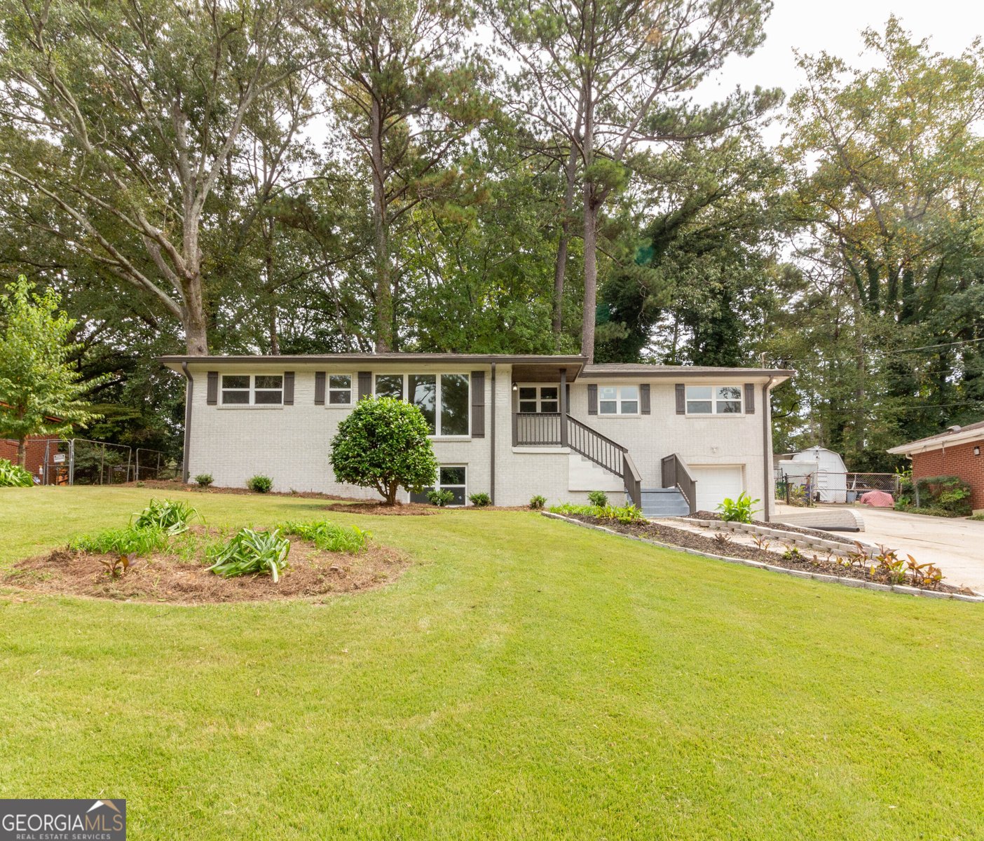 2254 Glendale Drive Decatur - 1