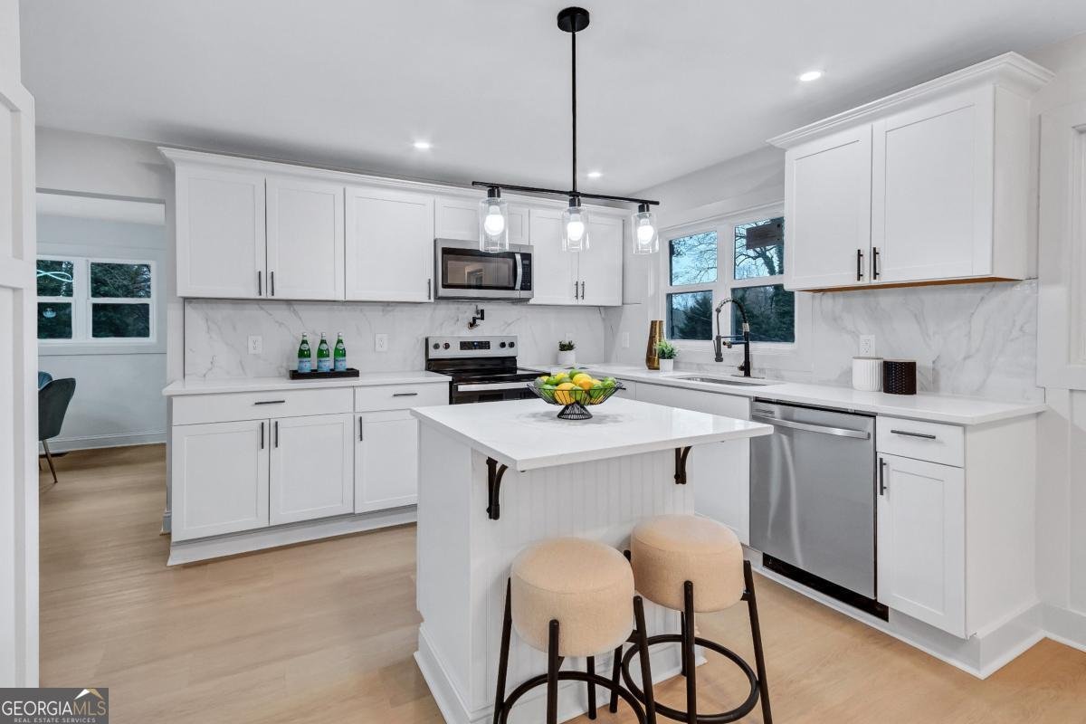 2254 Glendale Drive Decatur - 8
