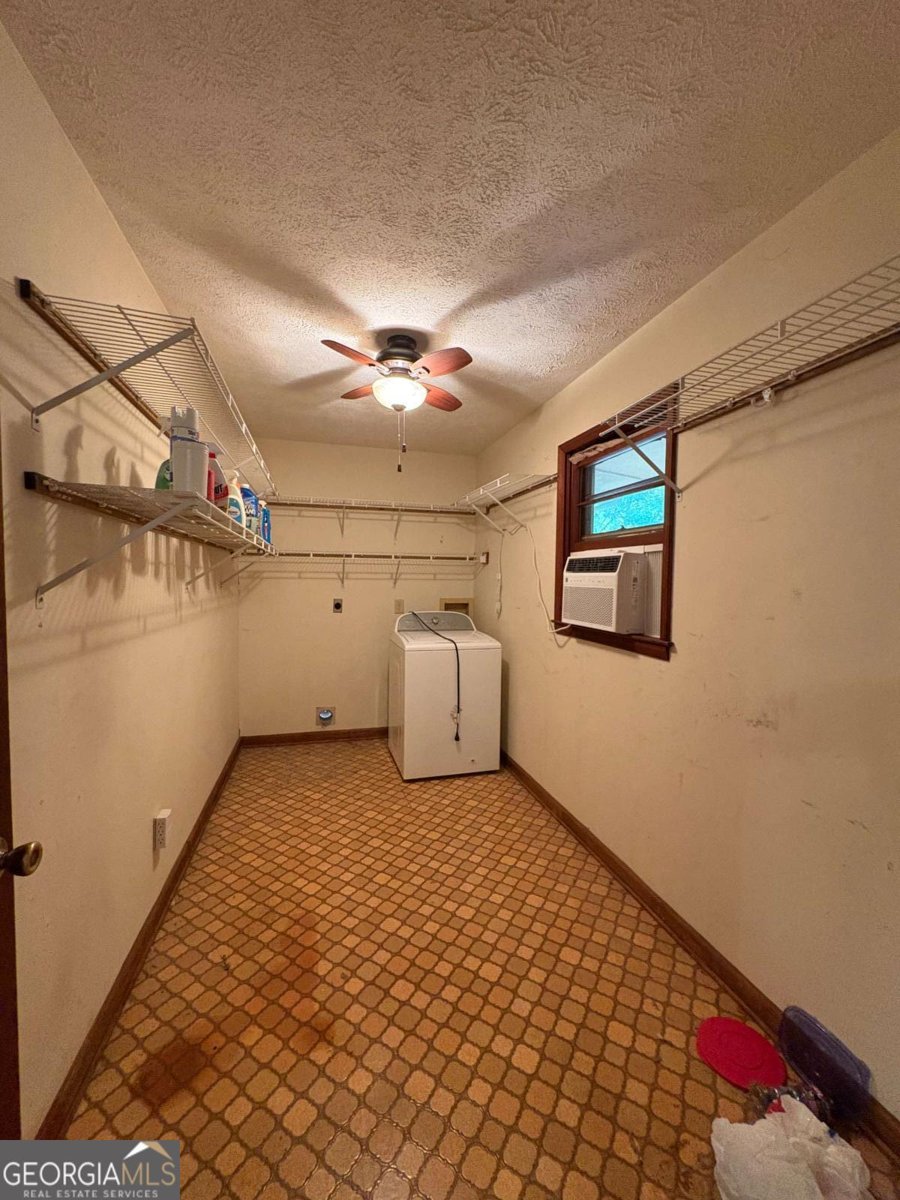 179 Garrison Drive Cleveland - 6