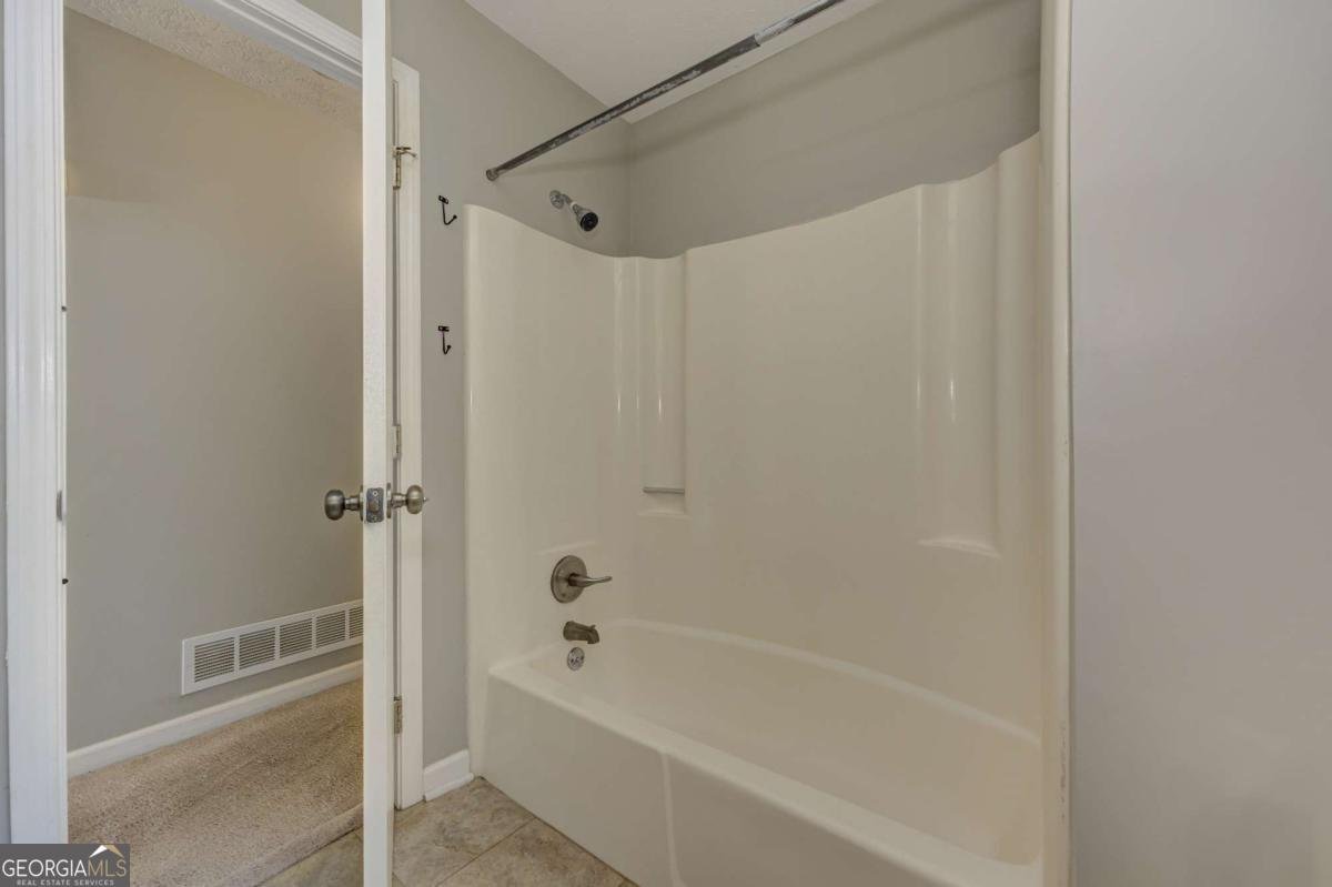 2583 Kingsley Drive Marietta - 18