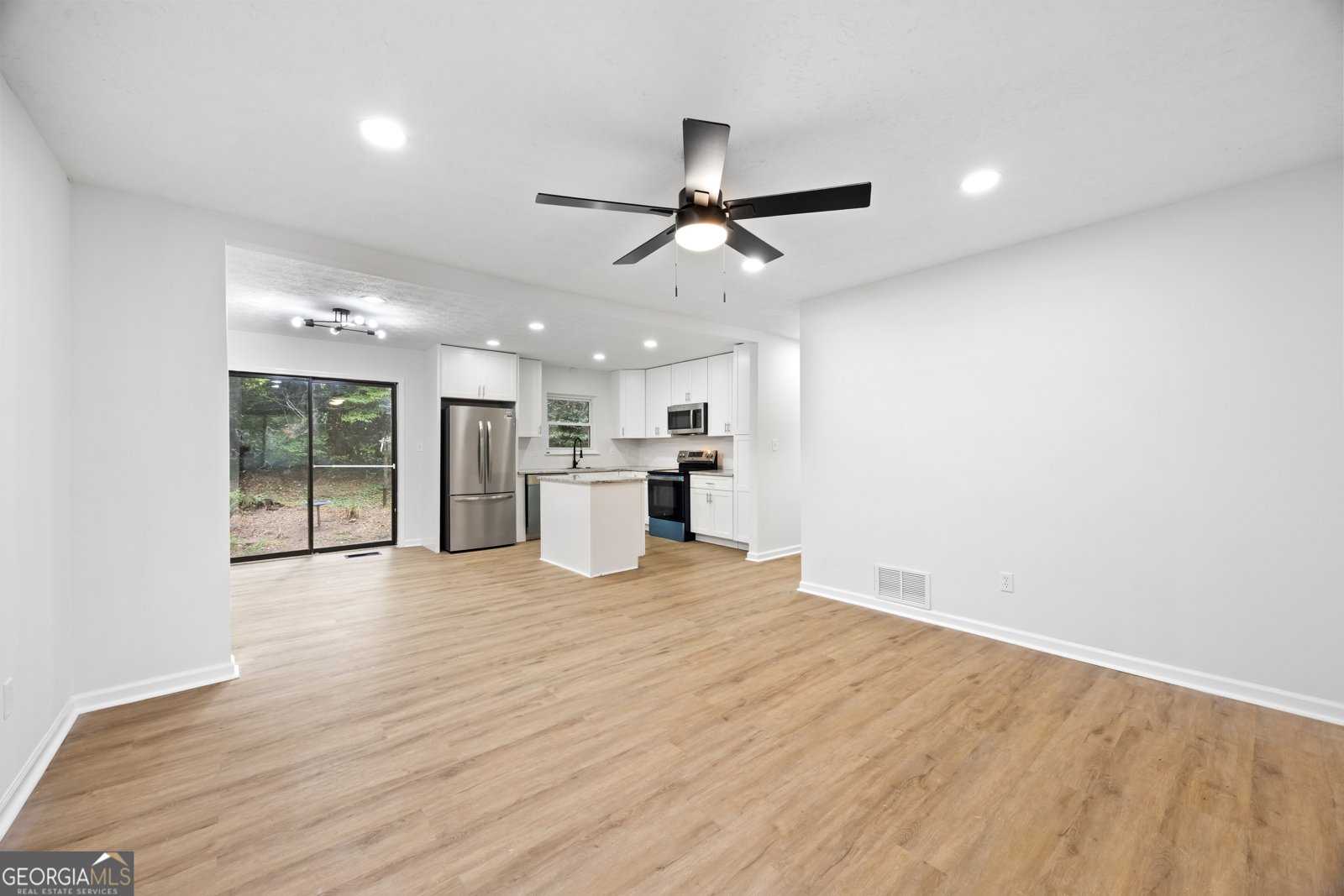 1517 Colony East Circle Stone Mountain - 10
