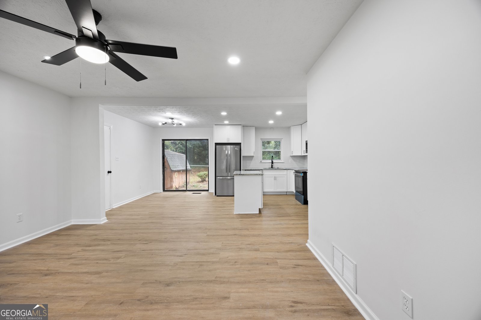 1517 Colony East Circle Stone Mountain - 4