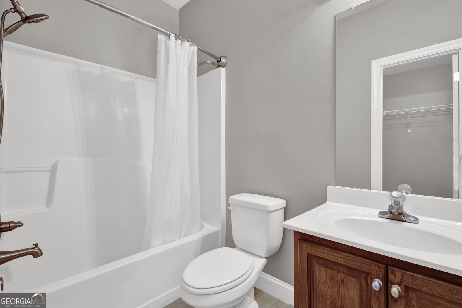 6034 Bayrose Circle East Point - 31