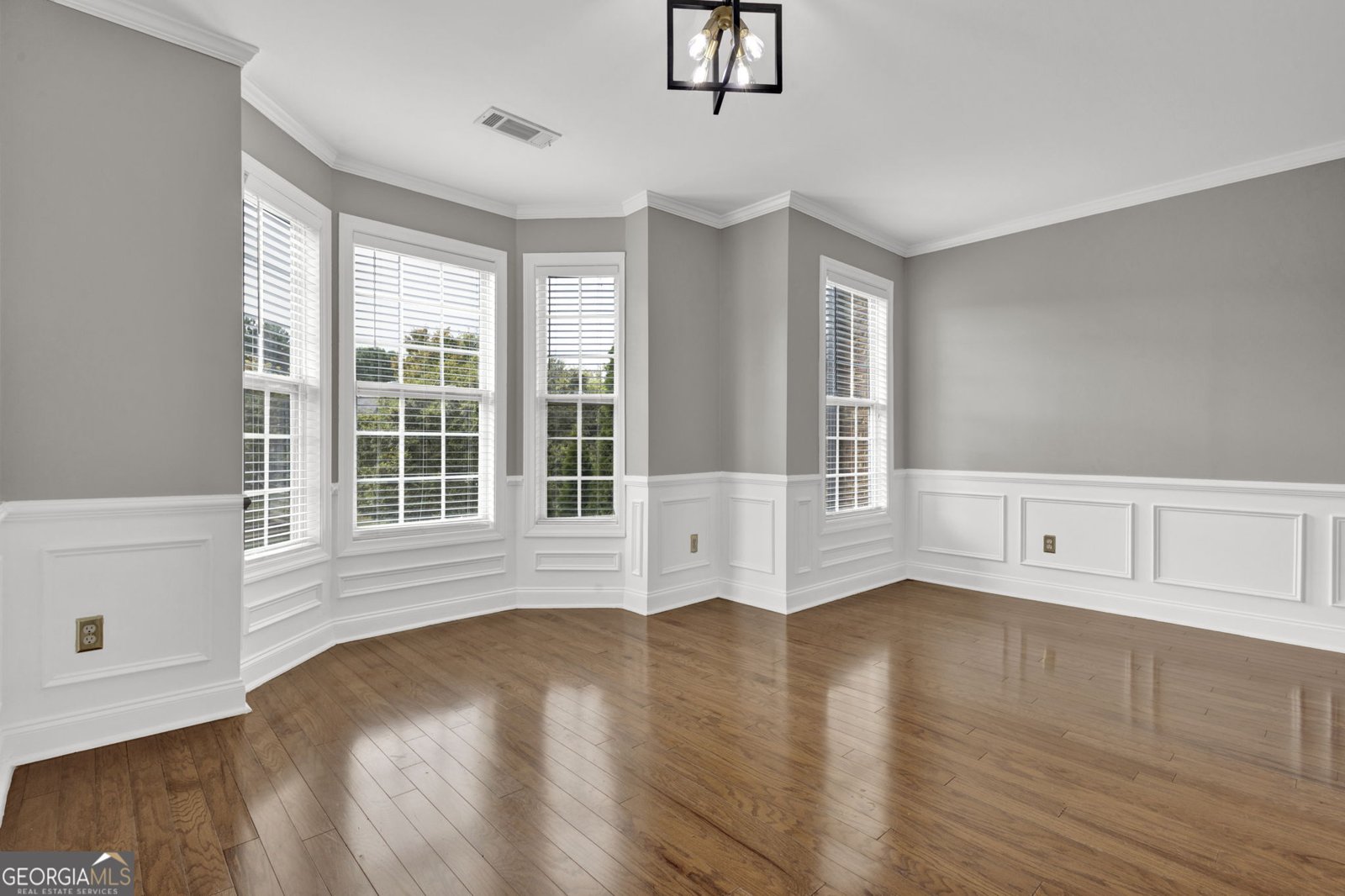 6034 Bayrose Circle East Point - 6