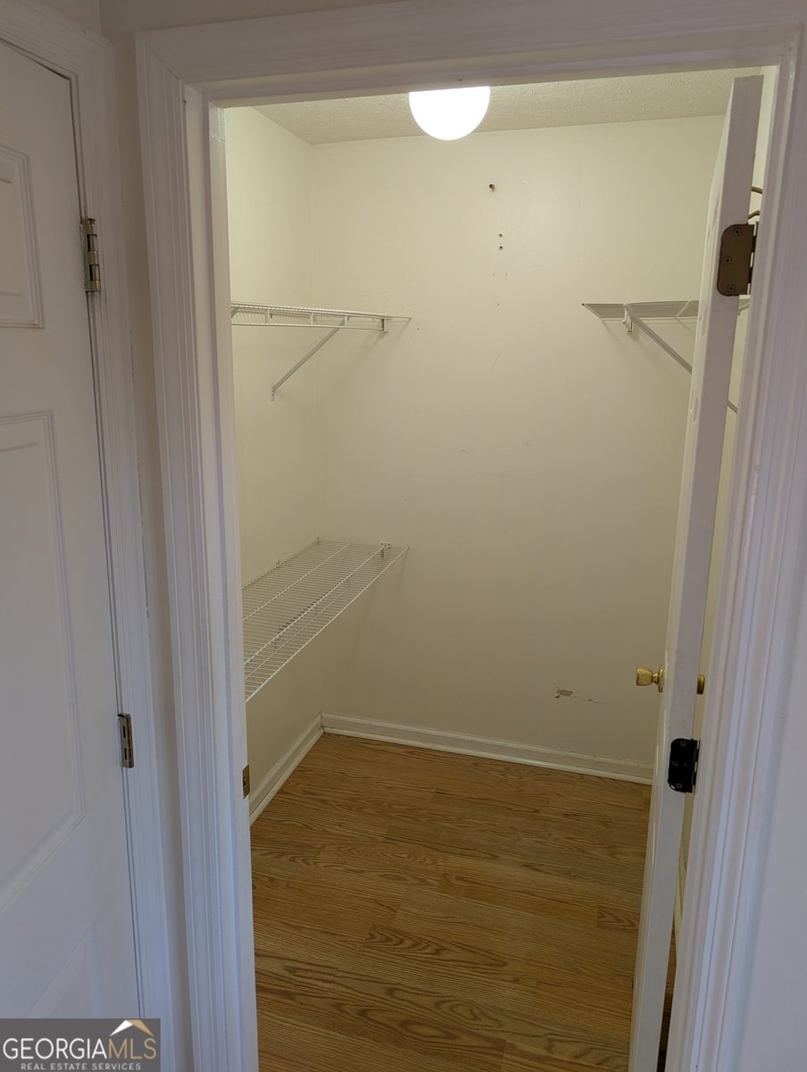 224 Old Pond Road Lagrange - 10