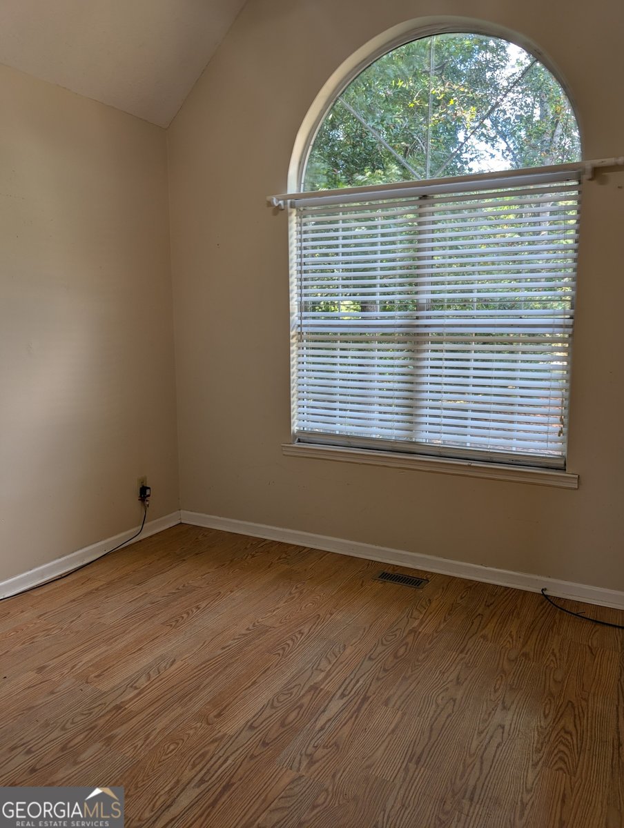 224 Old Pond Road Lagrange - 18