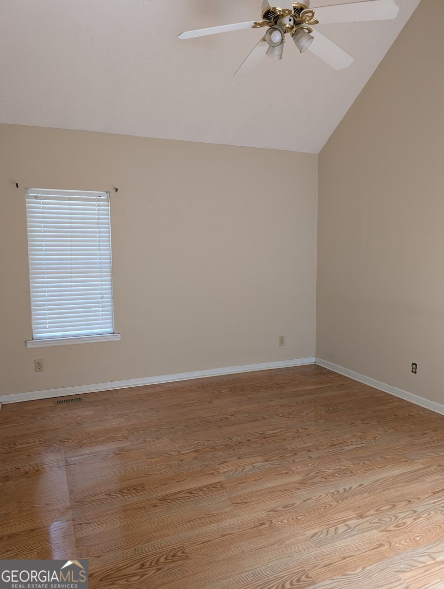 224 Old Pond Road Lagrange - 9