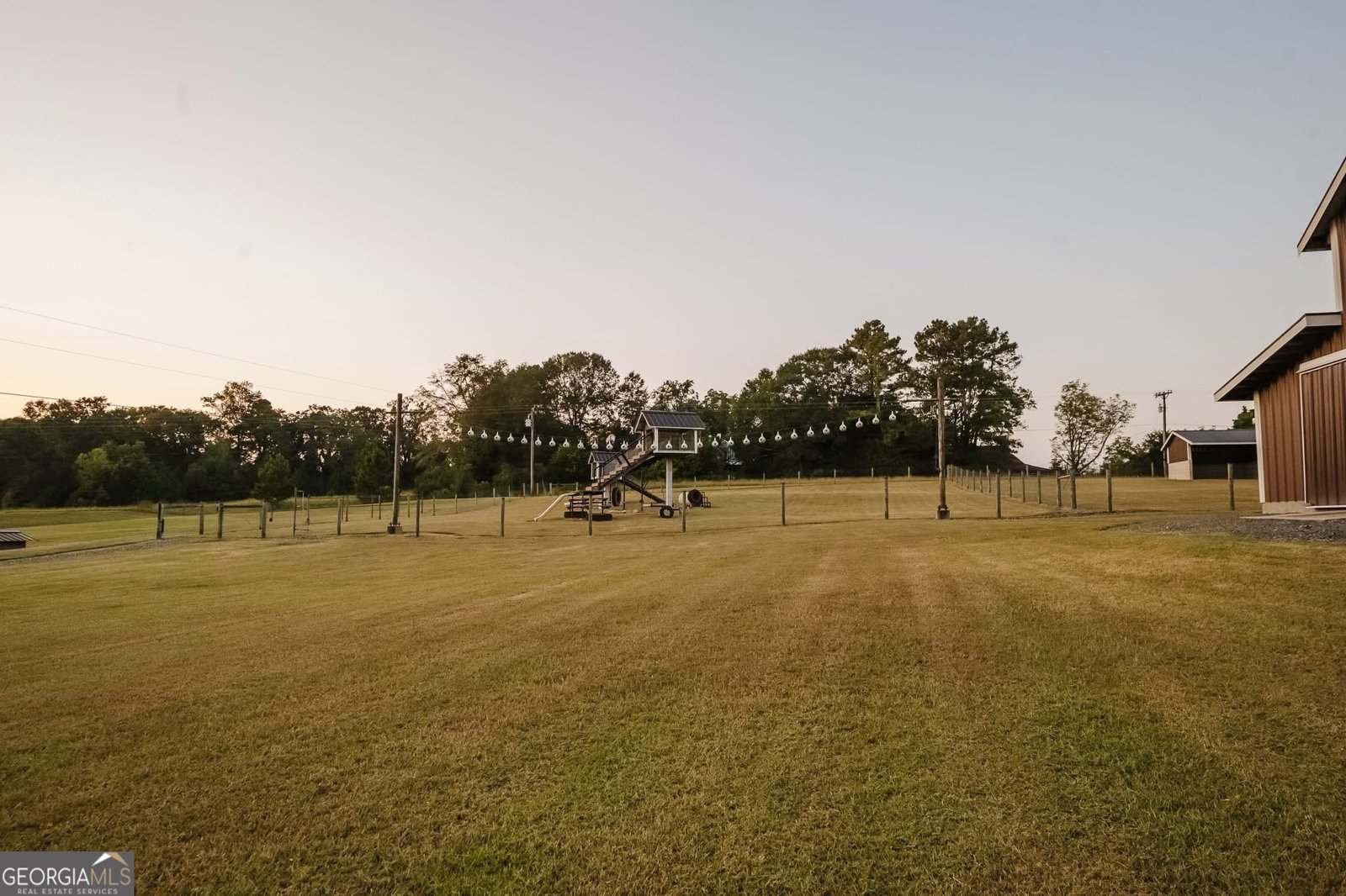 410 Country Kitchen Road Barnesville - 62