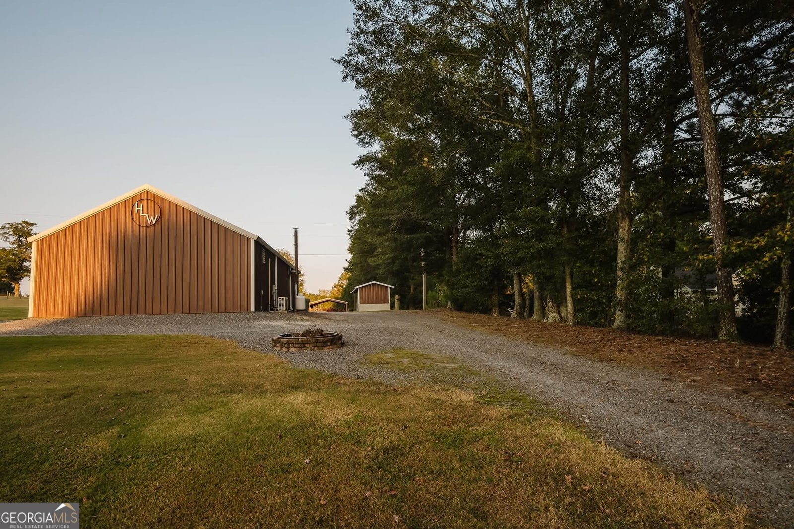 410 Country Kitchen Road Barnesville - 93