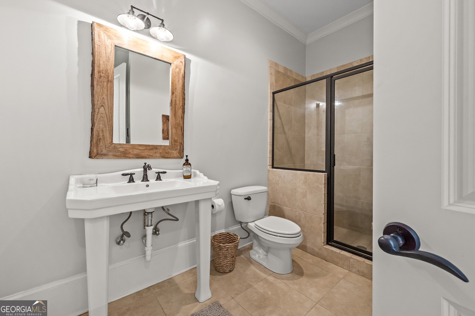1061 Clearwater Drive White Plains - 1