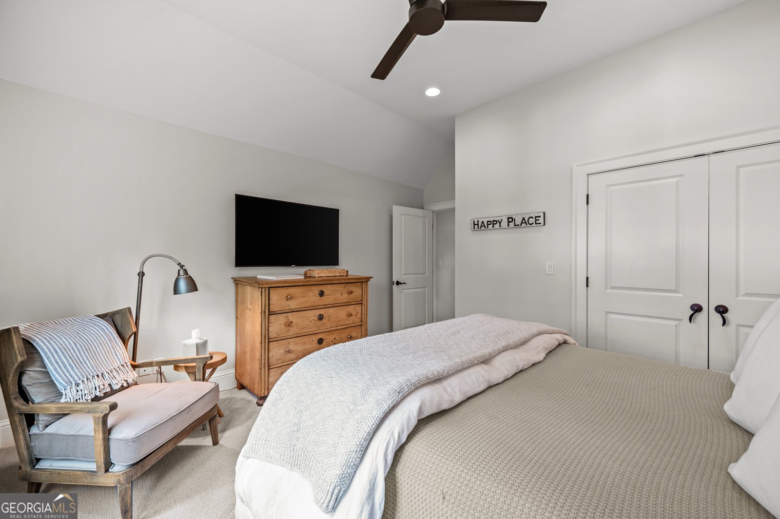 1061 Clearwater Drive White Plains - 24