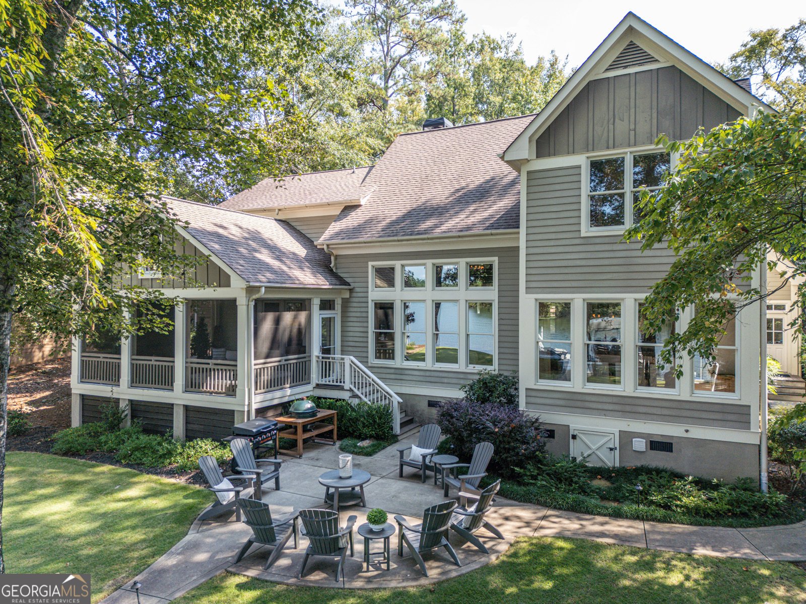 1061 Clearwater Drive White Plains - 60