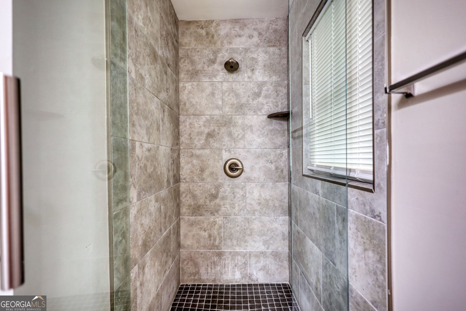 543 Wavelyn Way Riverdale - 28