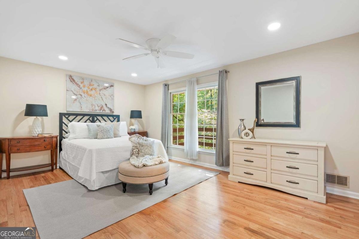 4774 Saint Bernard Drive Lilburn - 15