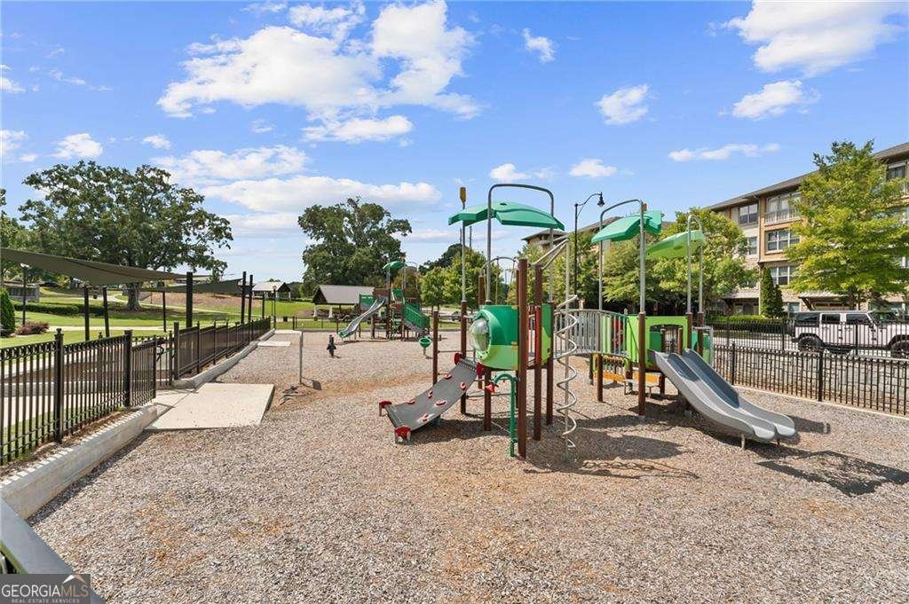 1784 Hollingsworth Boulevard Atlanta - 36