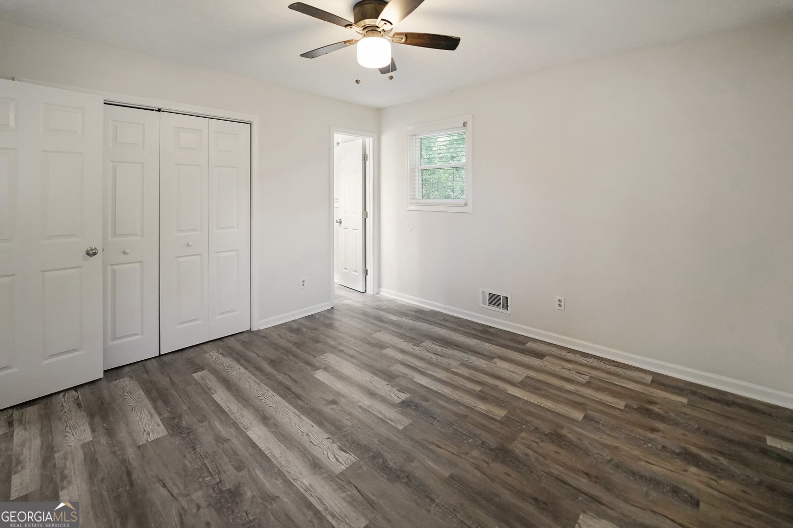 3021 Lakeridge Drive Conyers - 14
