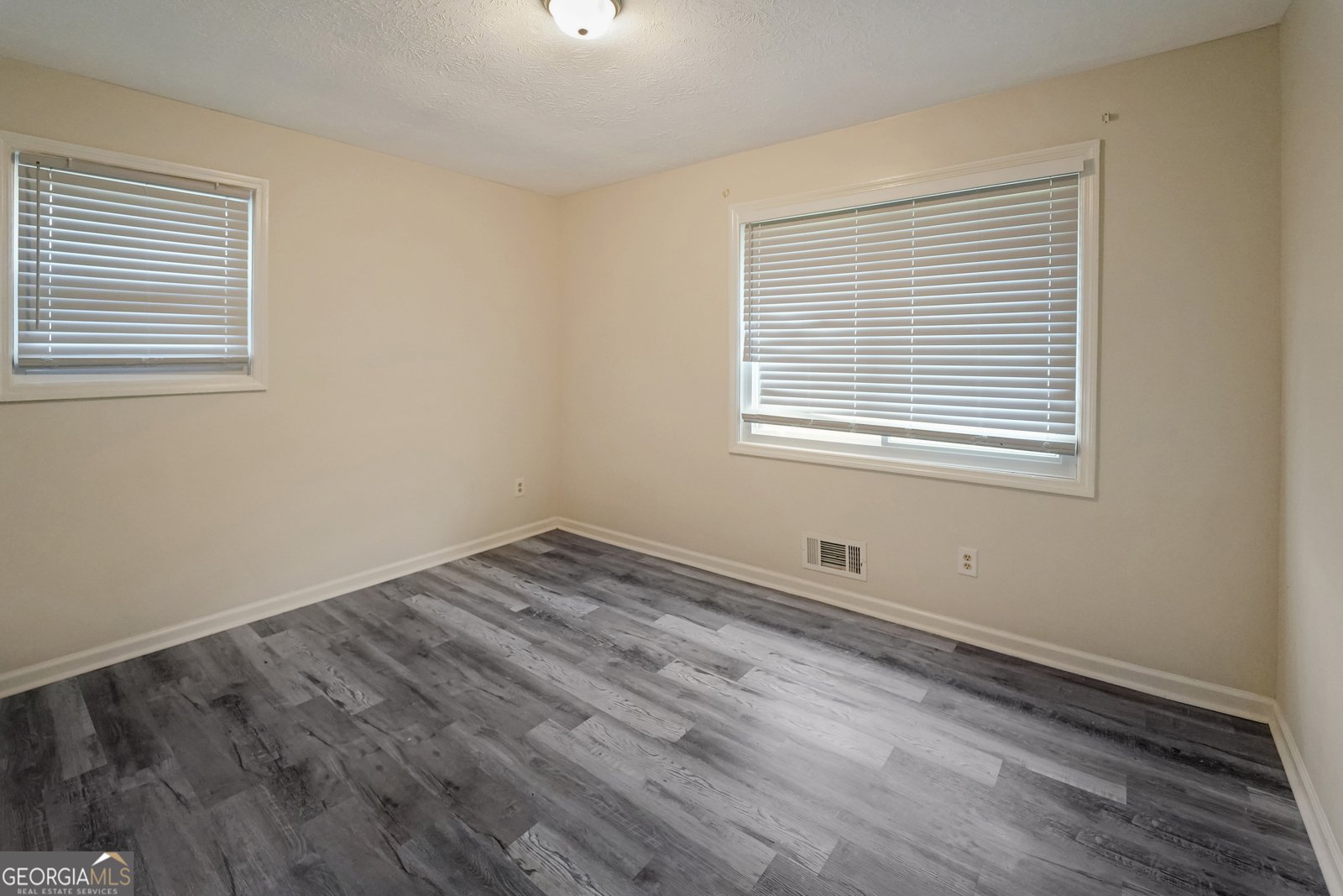 3021 Lakeridge Drive Conyers - 20