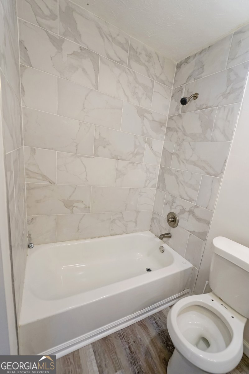 3021 Lakeridge Drive Conyers - 22