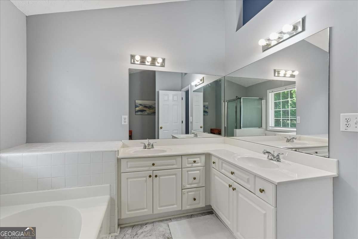 922 MADISON TRACE Court Lawrenceville - 28