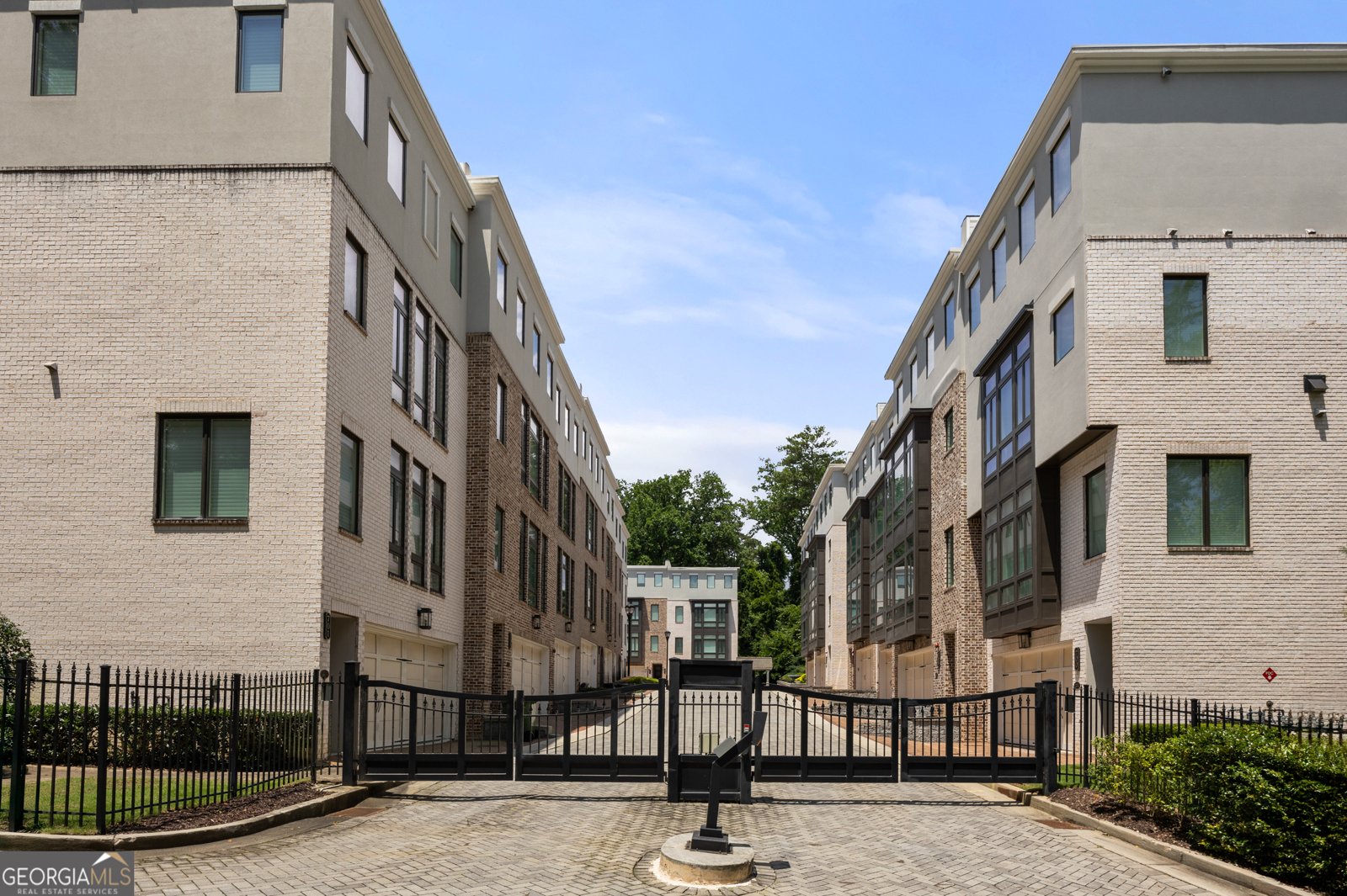717 Lenox Lane Atlanta - 40