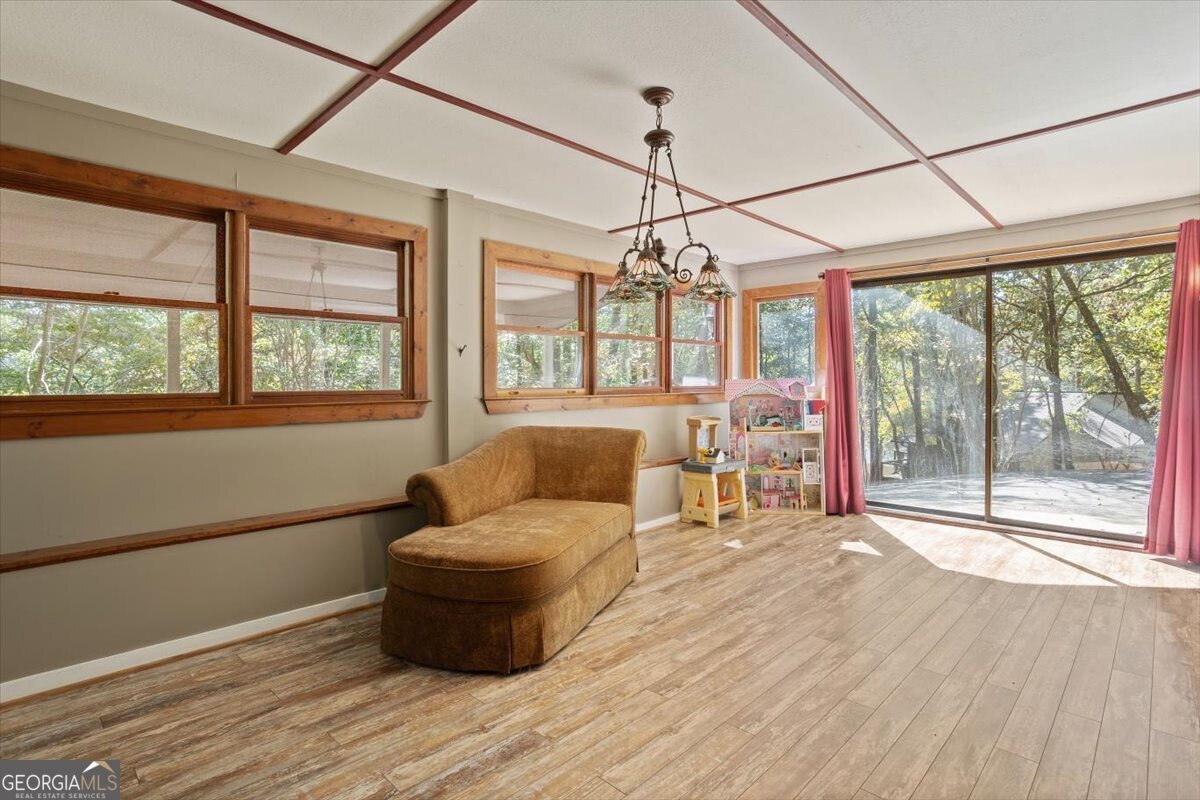 206 White Antelope Street Waleska - 25