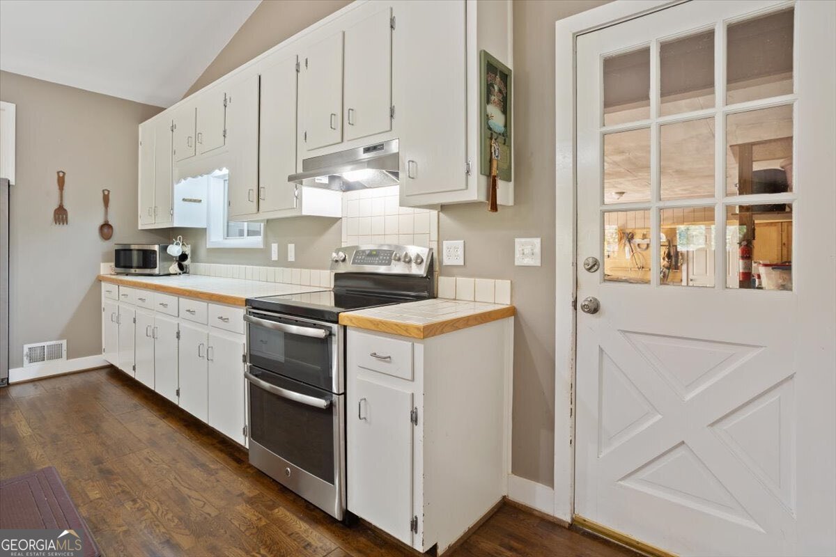 206 White Antelope Street Waleska - 4