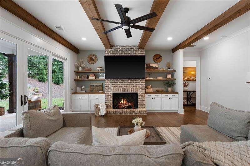 120 Farm Gate Drive Woodstock - 2