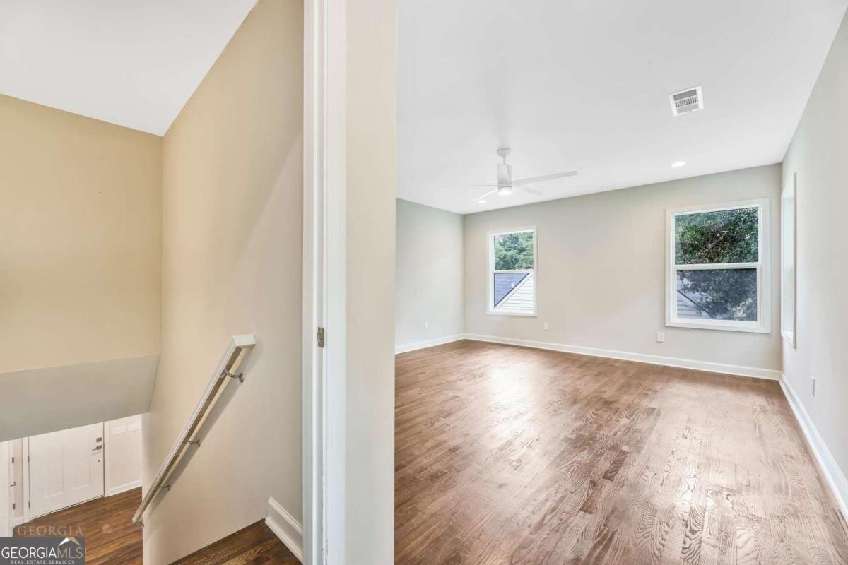 1776 Temple Avenue College Park - 11