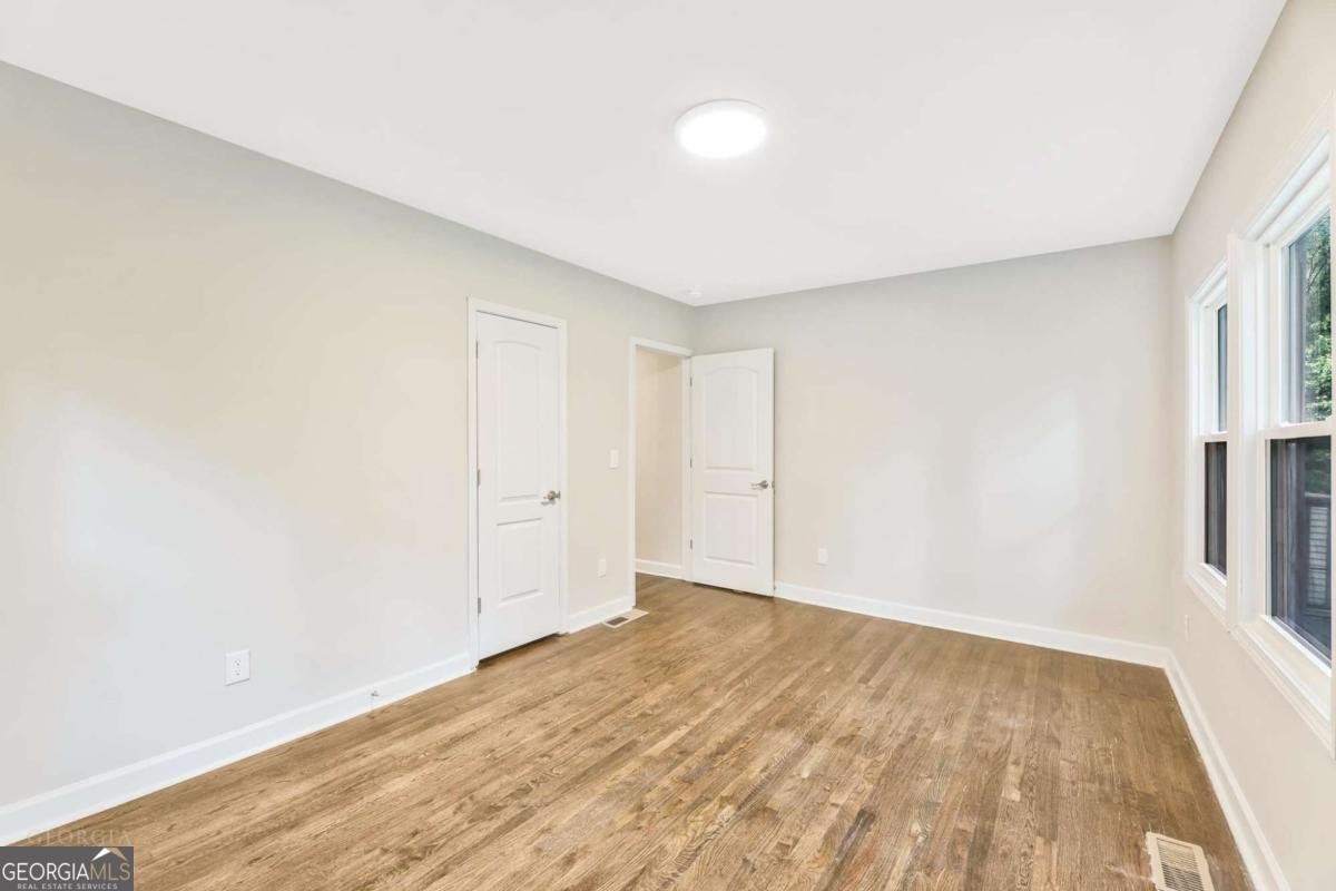 1776 Temple Avenue College Park - 9