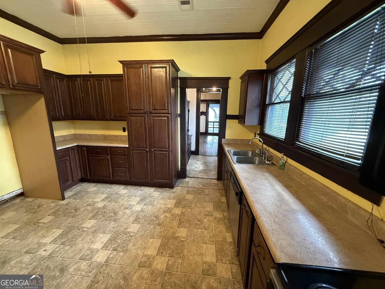 55 Hatcher Street Kite - 15