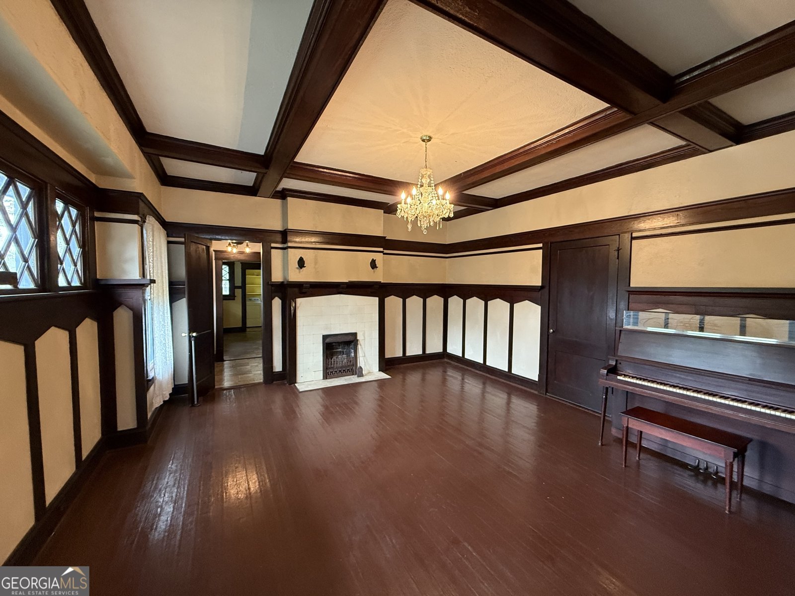 55 Hatcher Street Kite - 3