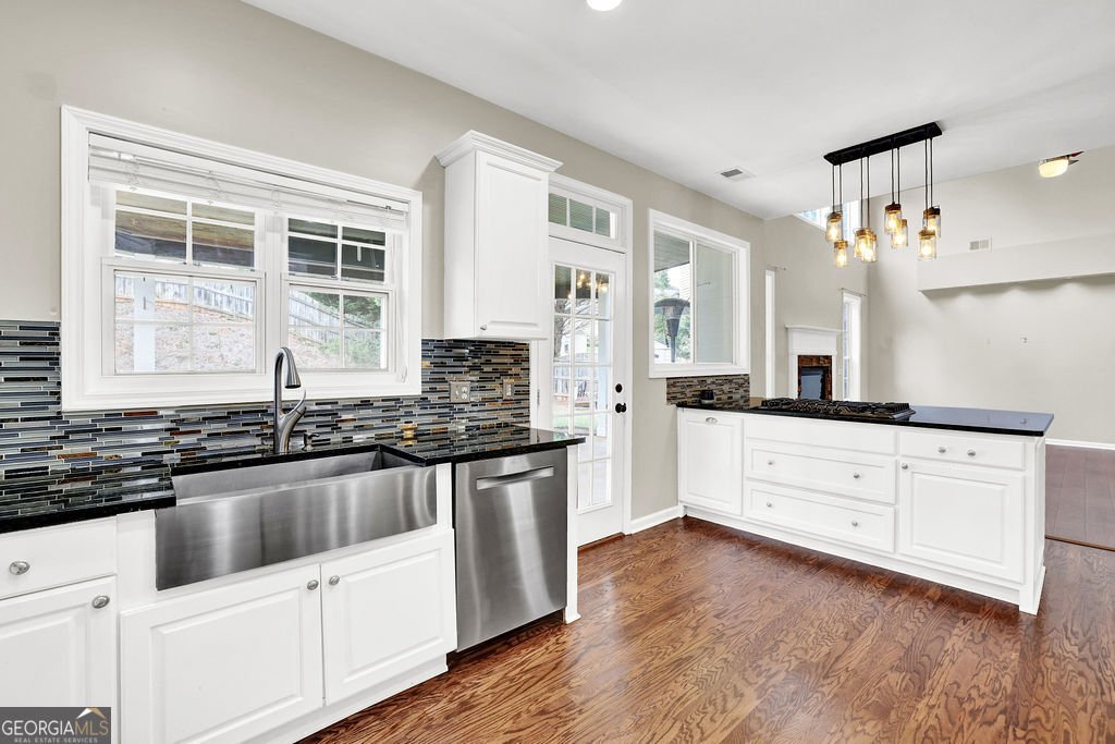 120 Clifford Court Canton - 16