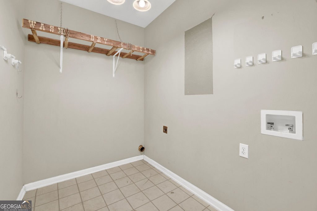 120 Clifford Court Canton - 17