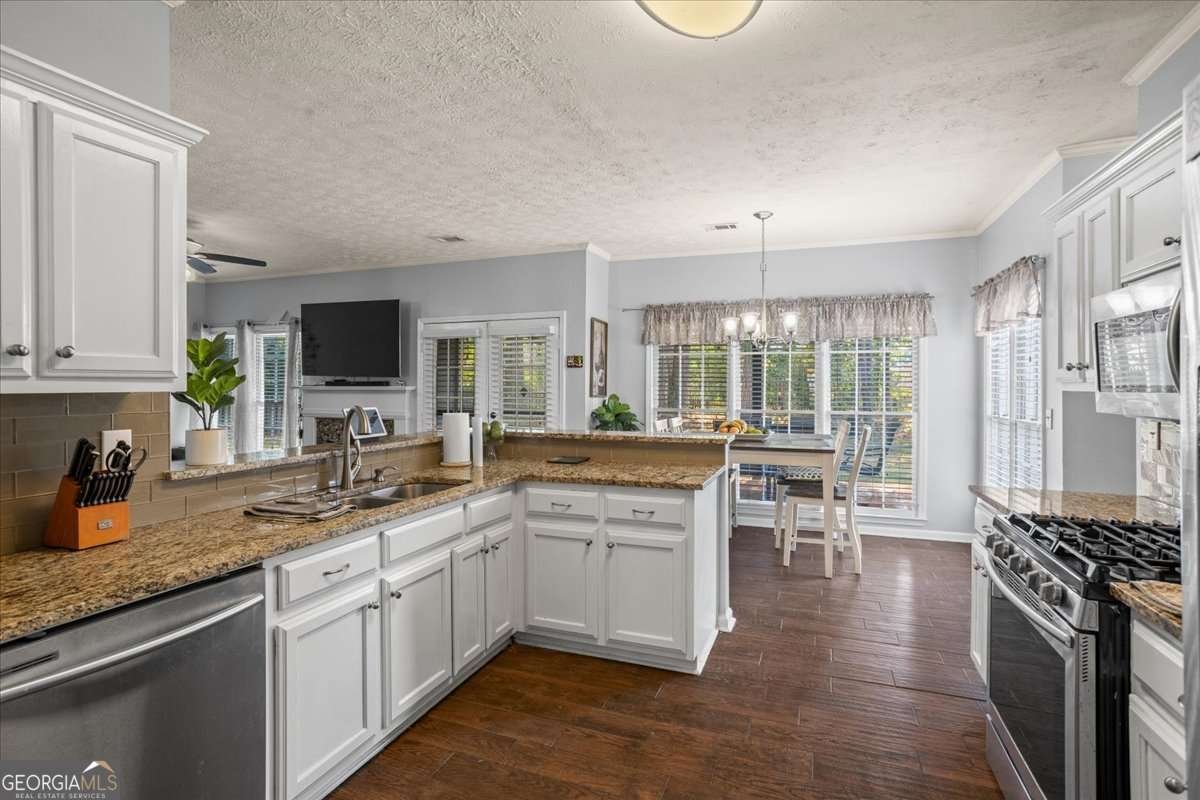 902 Heartwood Circle Lawrenceville - 10