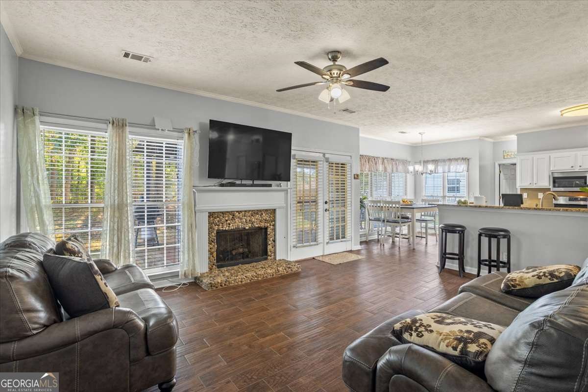 902 Heartwood Circle Lawrenceville - 14