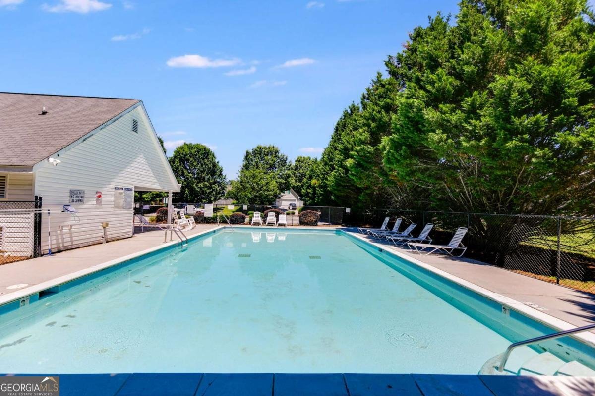 1035 Brushystone Drive Loganville - 34