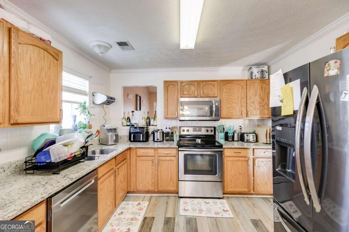 1035 Brushystone Drive Loganville - 7