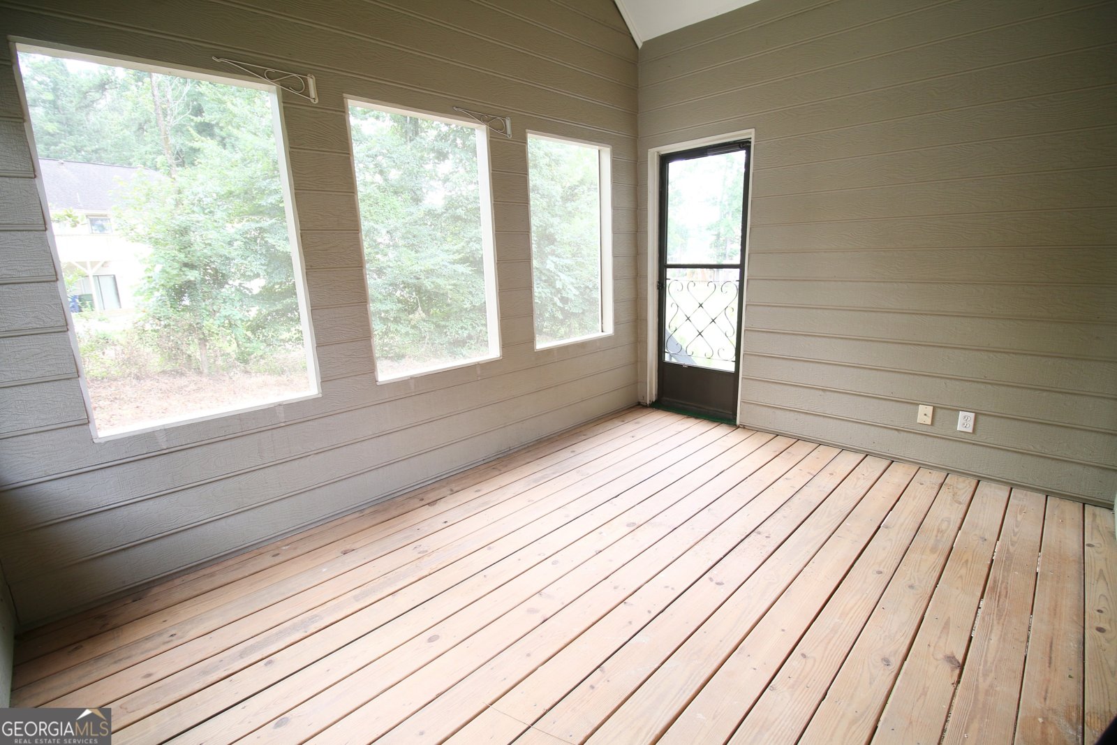 1105 New Britain Drive Atlanta - 29