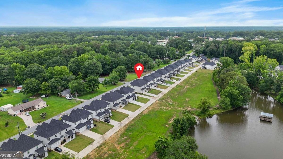 2326 Britt Street Grayson - 57